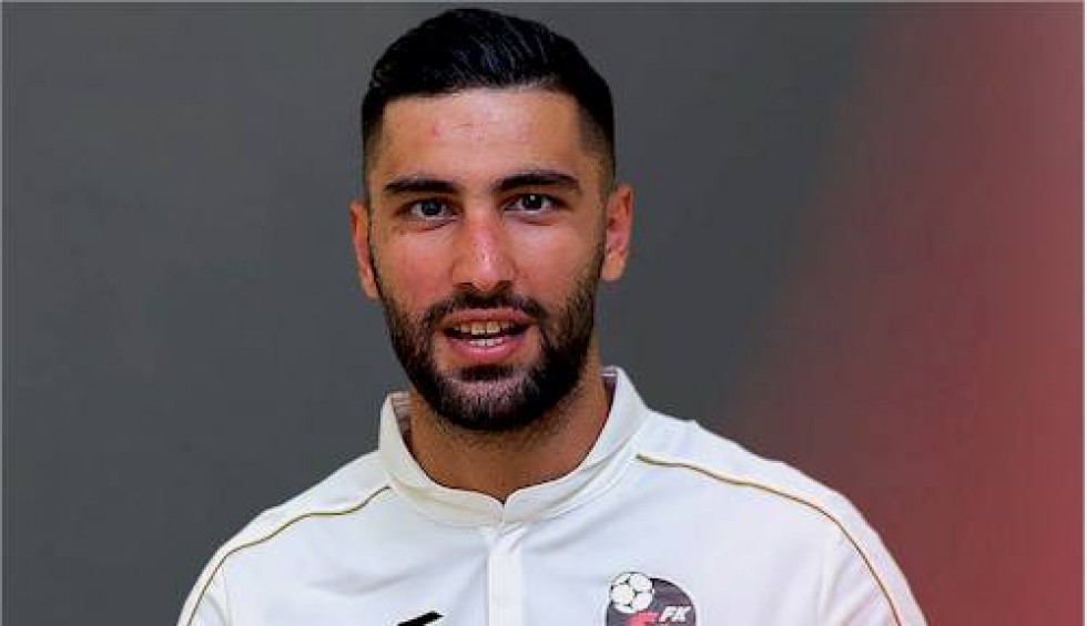 A generic square placeholder image with rounded corners in a figure.