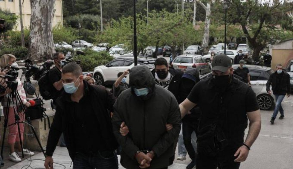 A generic square placeholder image with rounded corners in a figure.