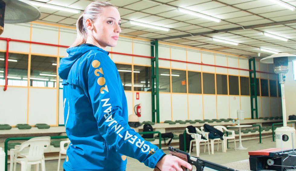 A generic square placeholder image with rounded corners in a figure.