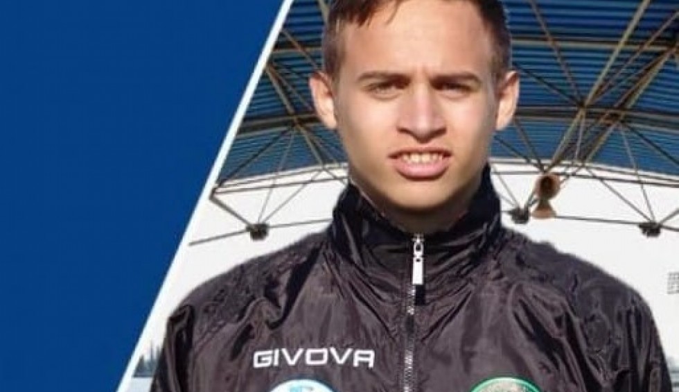 A generic square placeholder image with rounded corners in a figure.