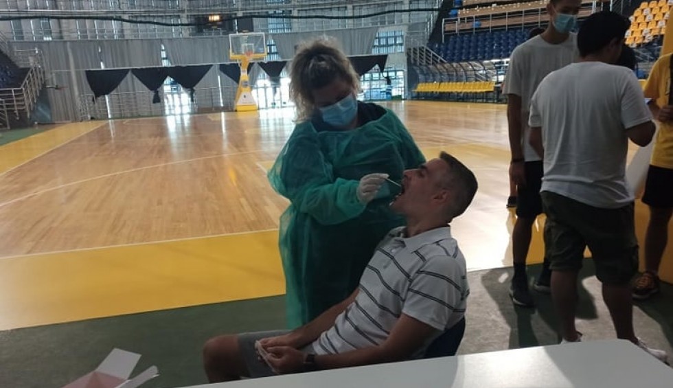 A generic square placeholder image with rounded corners in a figure.