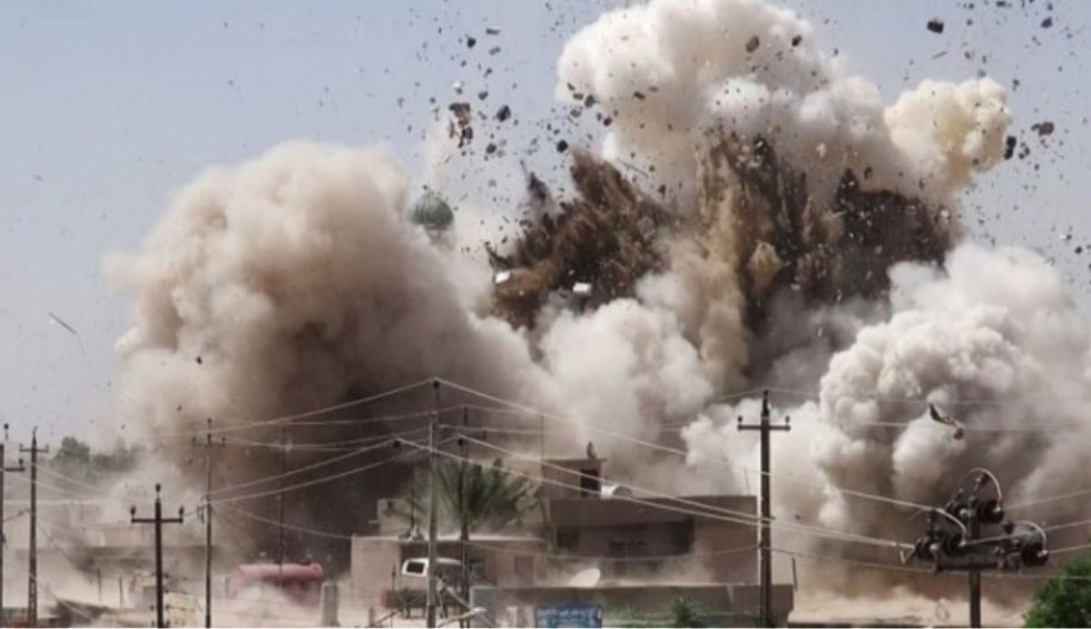 A generic square placeholder image with rounded corners in a figure.