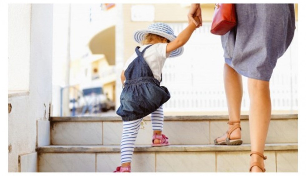 A generic square placeholder image with rounded corners in a figure.