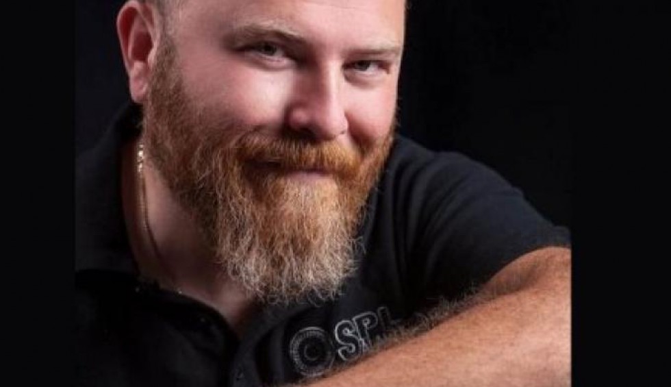 A generic square placeholder image with rounded corners in a figure.