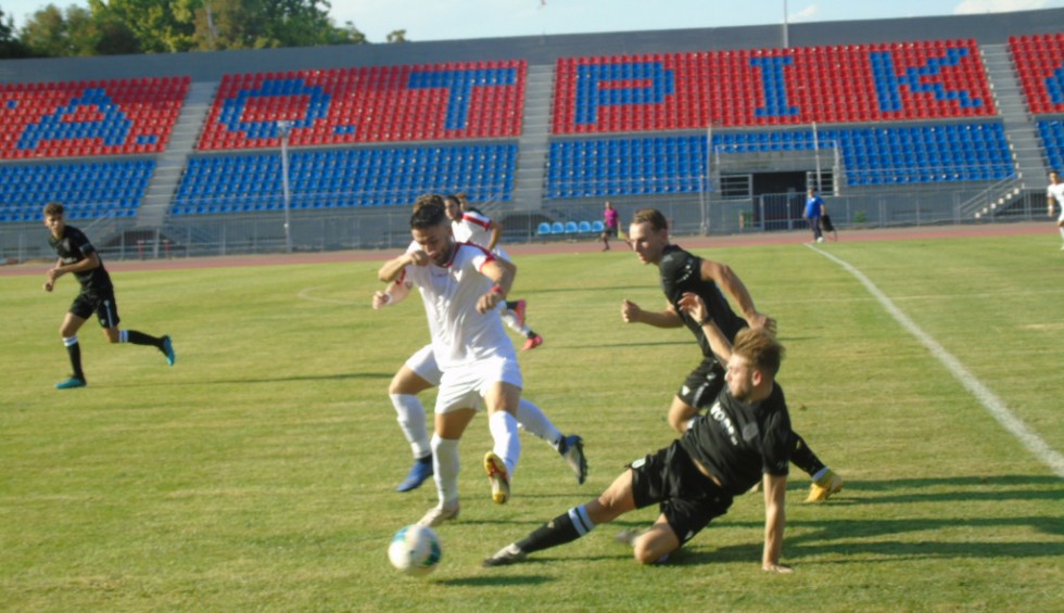 A generic square placeholder image with rounded corners in a figure.