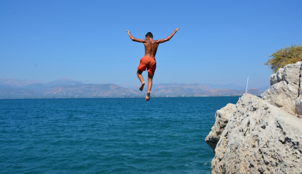 A generic square placeholder image with rounded corners in a figure.