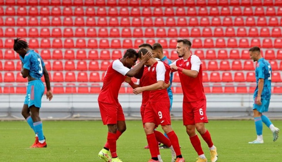 A generic square placeholder image with rounded corners in a figure.