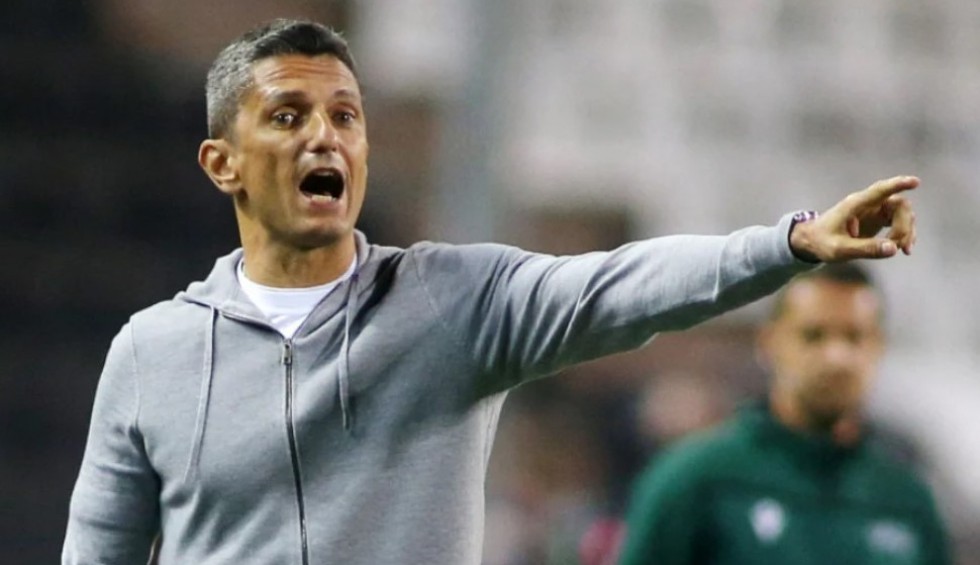 A generic square placeholder image with rounded corners in a figure.