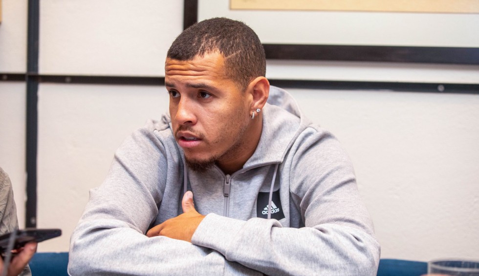 A generic square placeholder image with rounded corners in a figure.