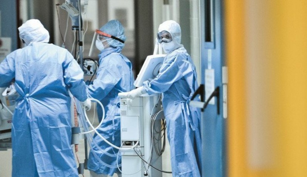 A generic square placeholder image with rounded corners in a figure.