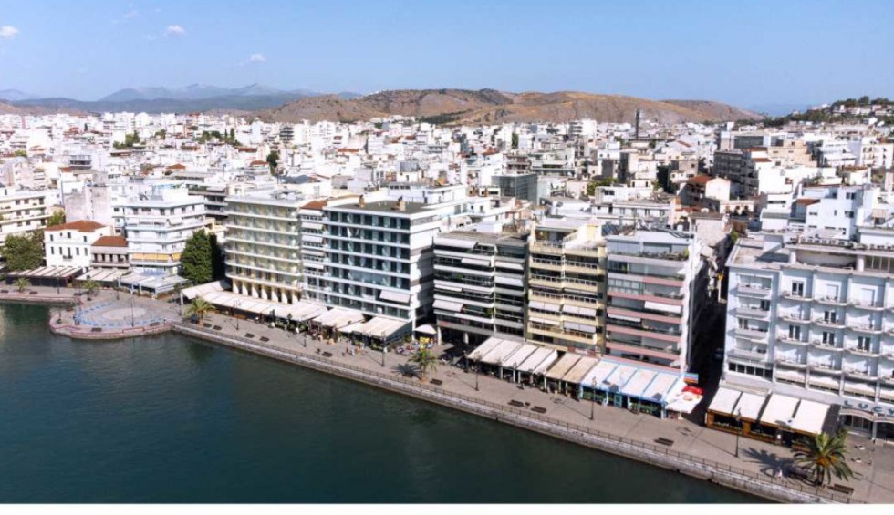 A generic square placeholder image with rounded corners in a figure.