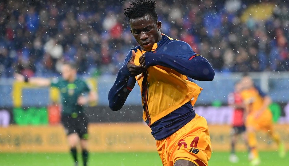 A generic square placeholder image with rounded corners in a figure.