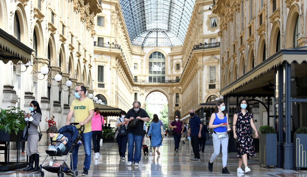 A generic square placeholder image with rounded corners in a figure.