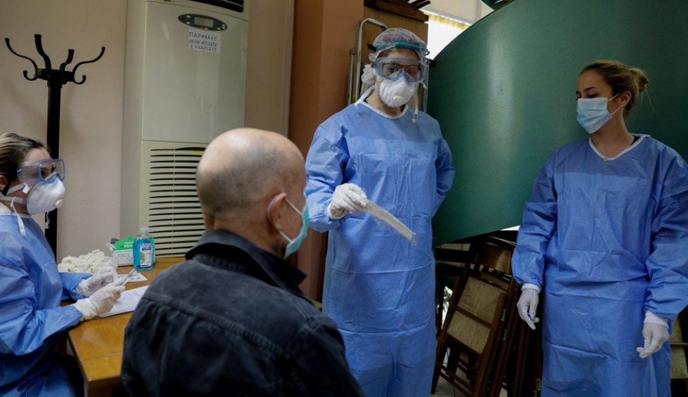 A generic square placeholder image with rounded corners in a figure.