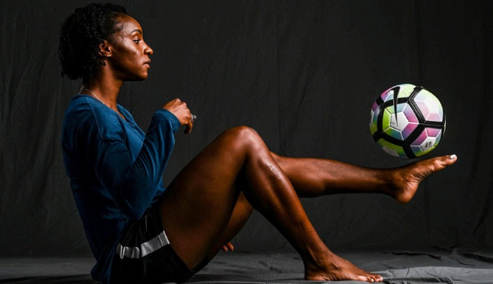 A generic square placeholder image with rounded corners in a figure.