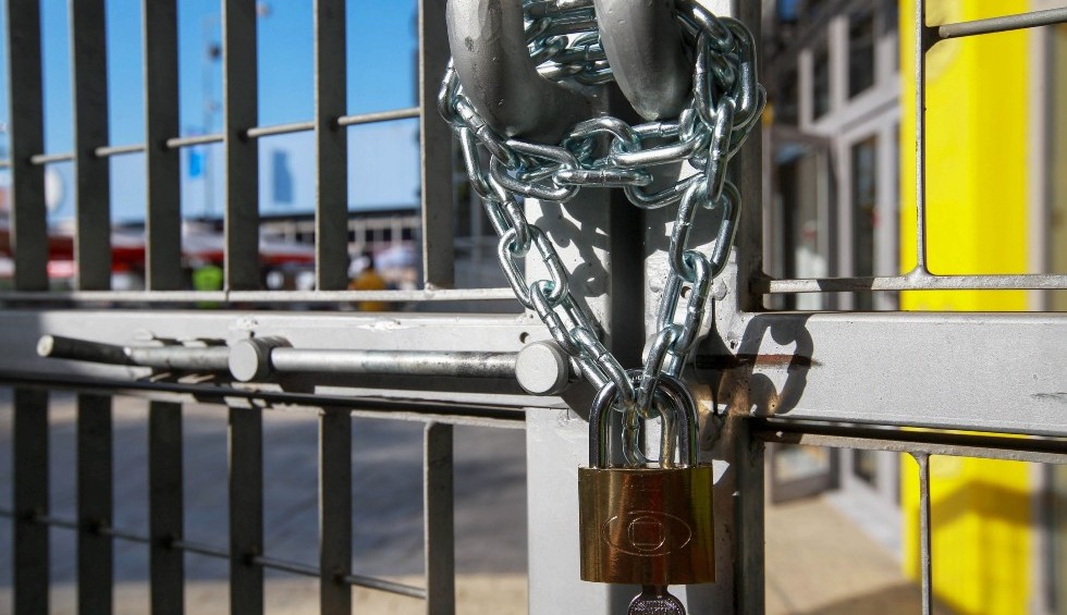 A generic square placeholder image with rounded corners in a figure.