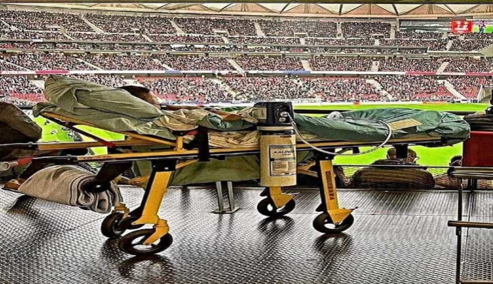 A generic square placeholder image with rounded corners in a figure.