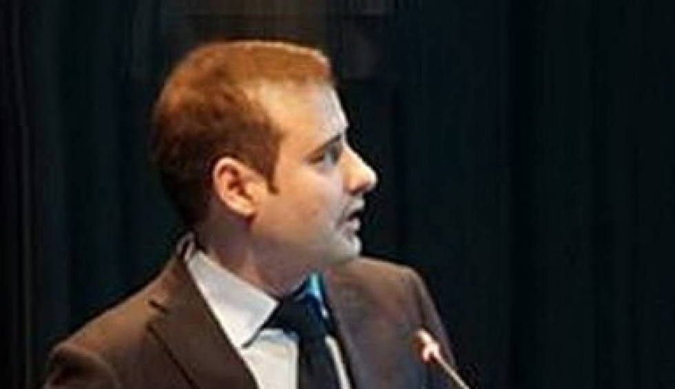 A generic square placeholder image with rounded corners in a figure.