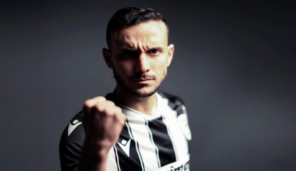 A generic square placeholder image with rounded corners in a figure.