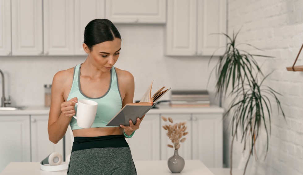 A generic square placeholder image with rounded corners in a figure.