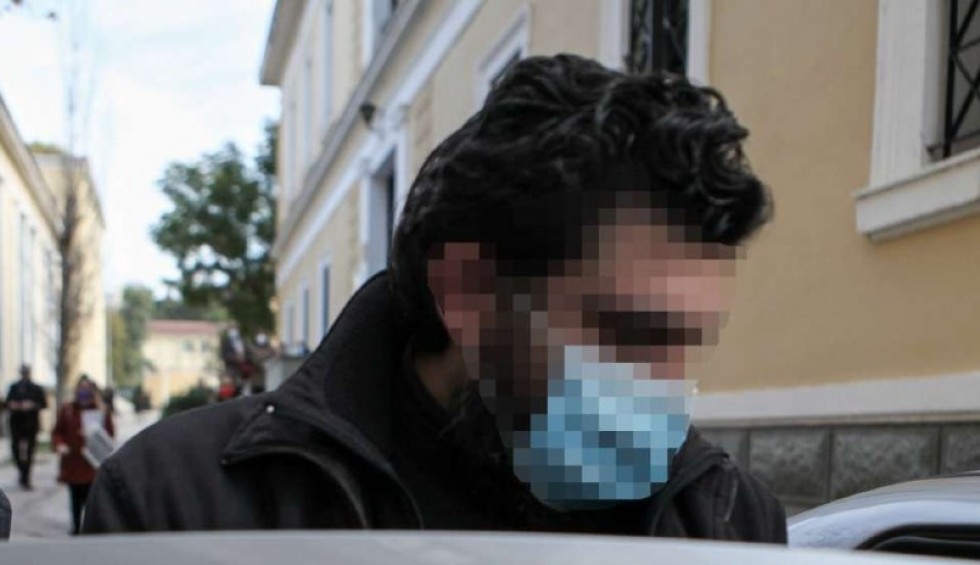 A generic square placeholder image with rounded corners in a figure.