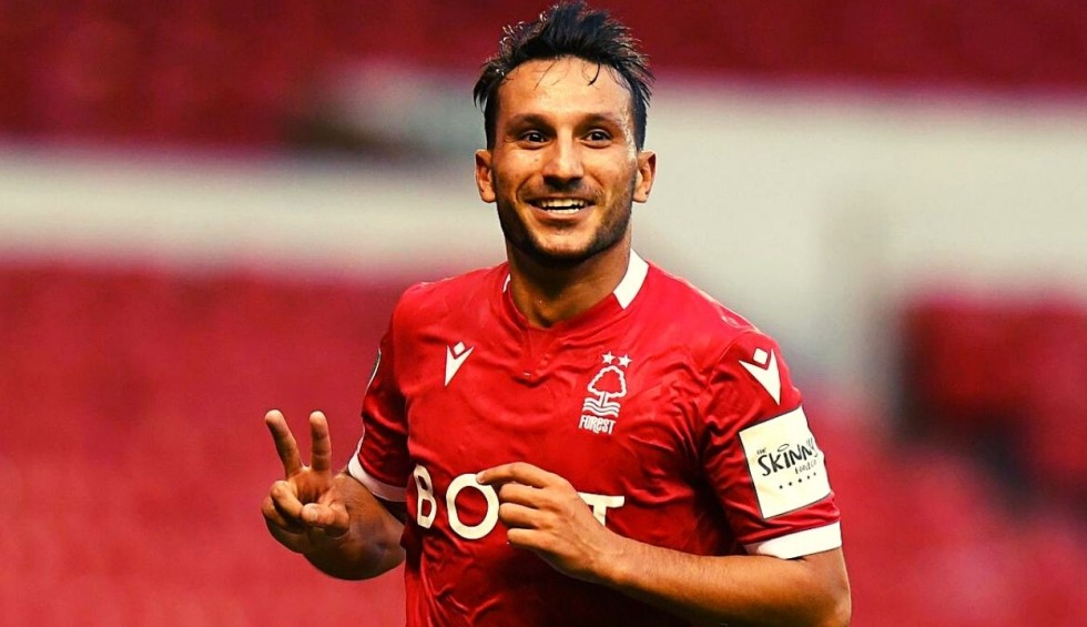 A generic square placeholder image with rounded corners in a figure.