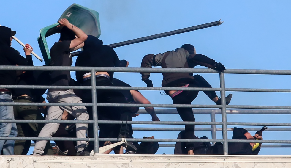 A generic square placeholder image with rounded corners in a figure.