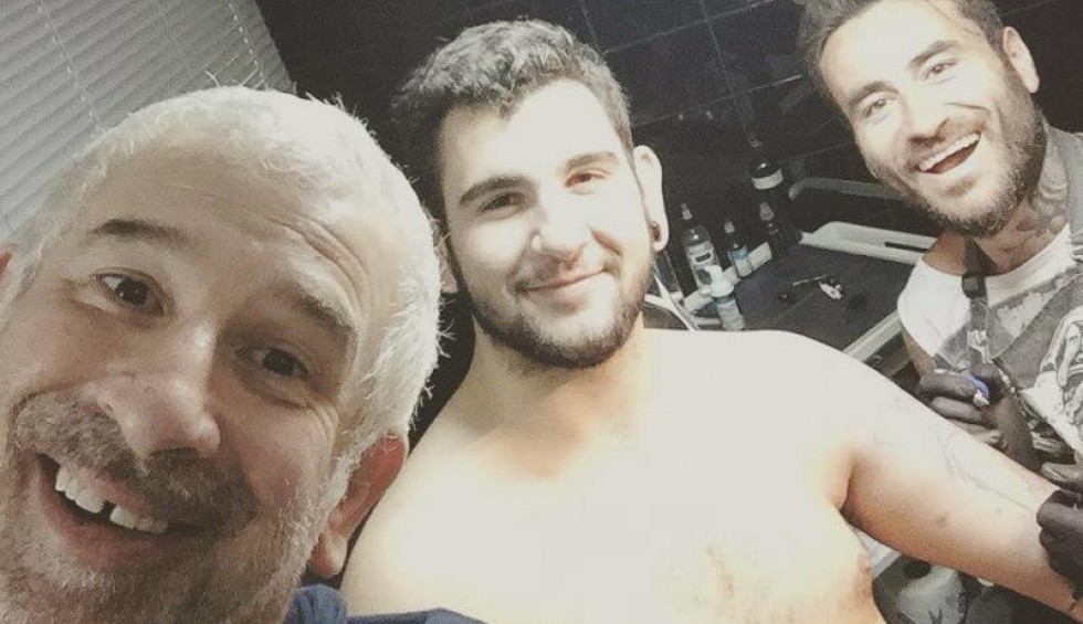 A generic square placeholder image with rounded corners in a figure.