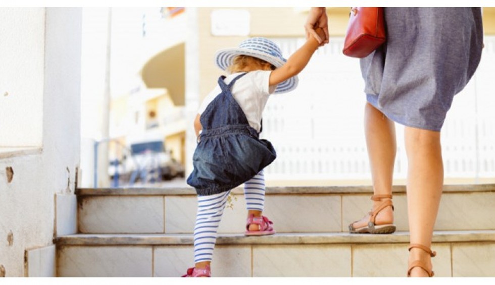 A generic square placeholder image with rounded corners in a figure.