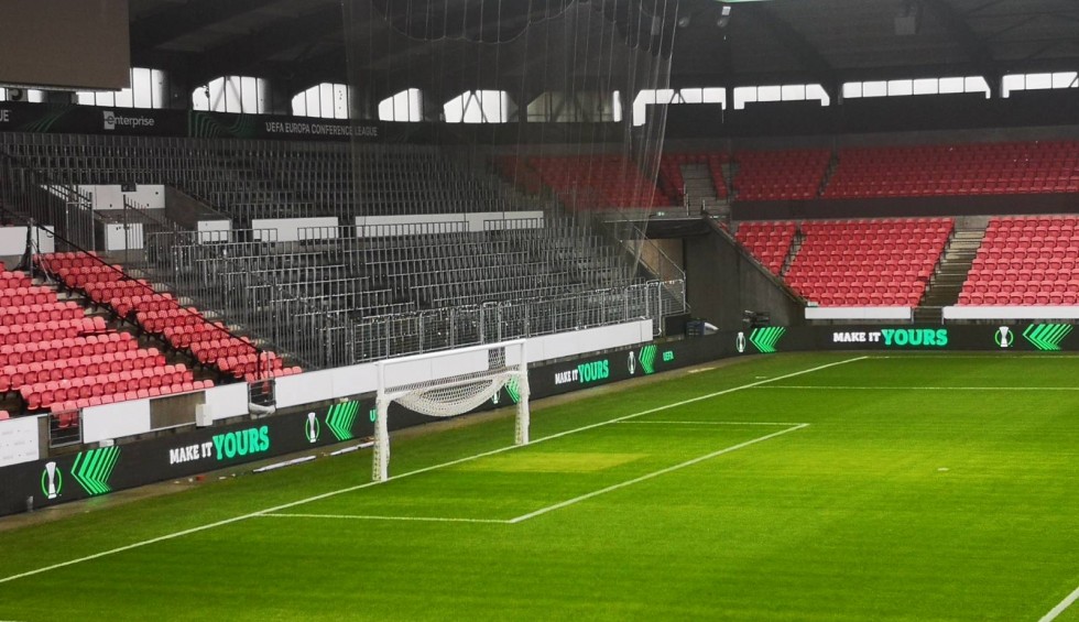 A generic square placeholder image with rounded corners in a figure.