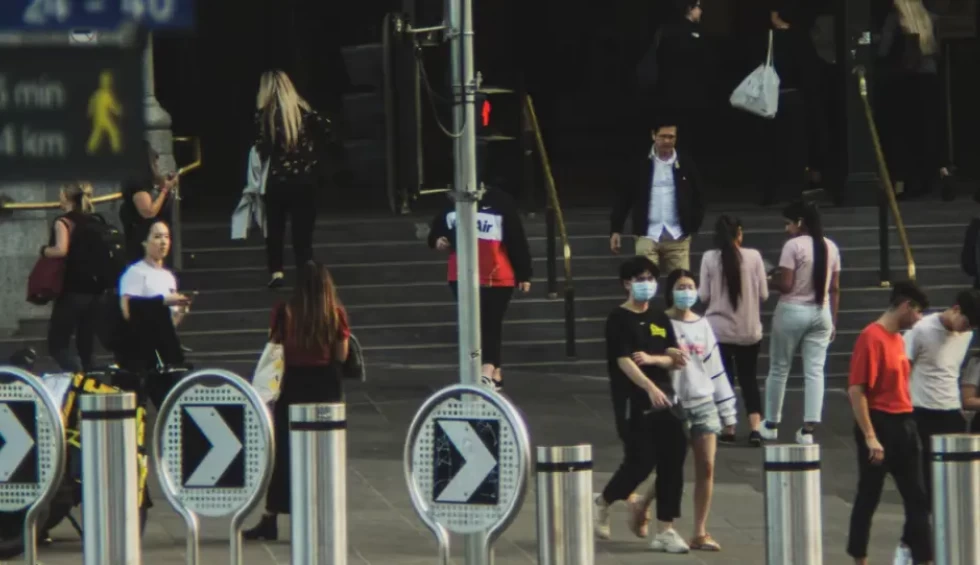 A generic square placeholder image with rounded corners in a figure.