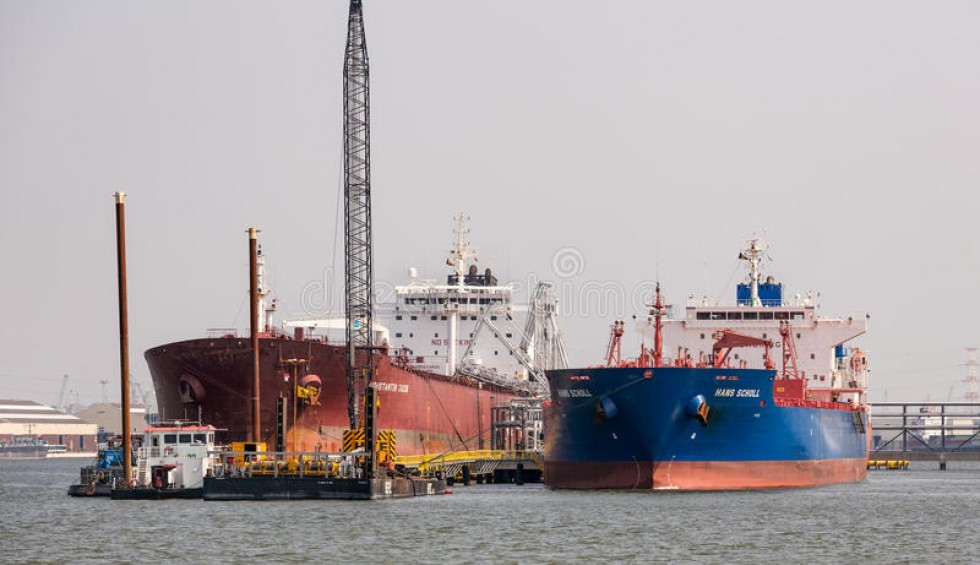 A generic square placeholder image with rounded corners in a figure.