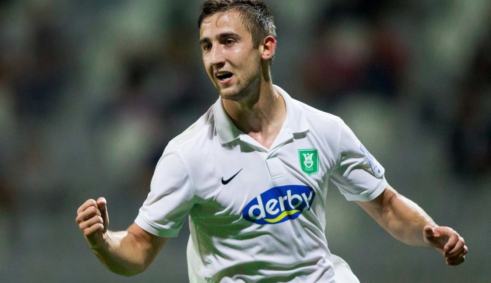 A generic square placeholder image with rounded corners in a figure.