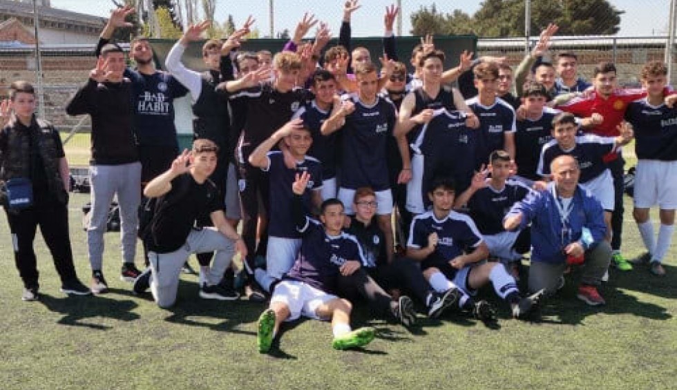 A generic square placeholder image with rounded corners in a figure.