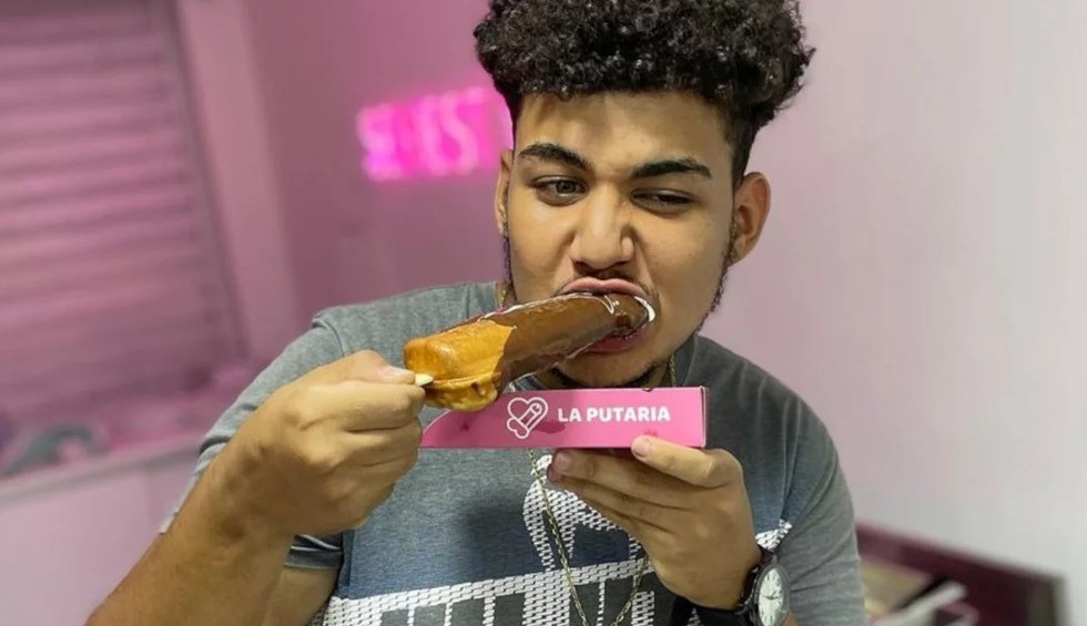 A generic square placeholder image with rounded corners in a figure.