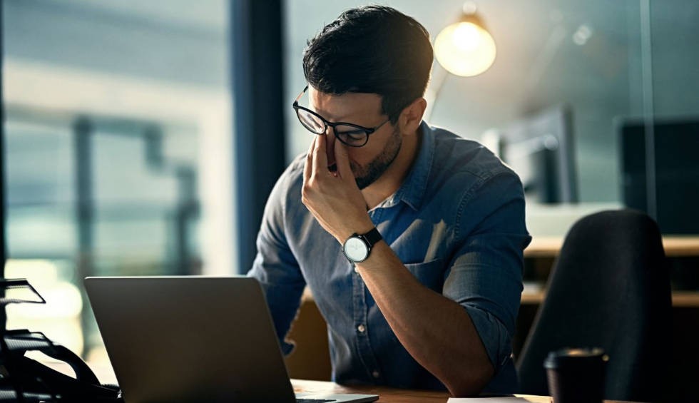 A generic square placeholder image with rounded corners in a figure.