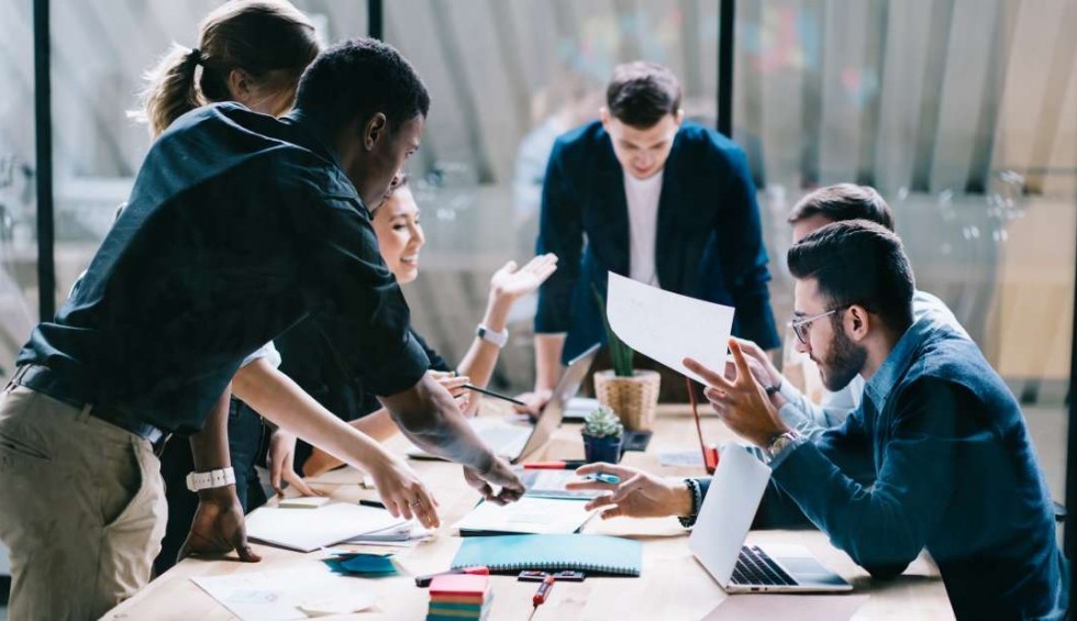 A generic square placeholder image with rounded corners in a figure.