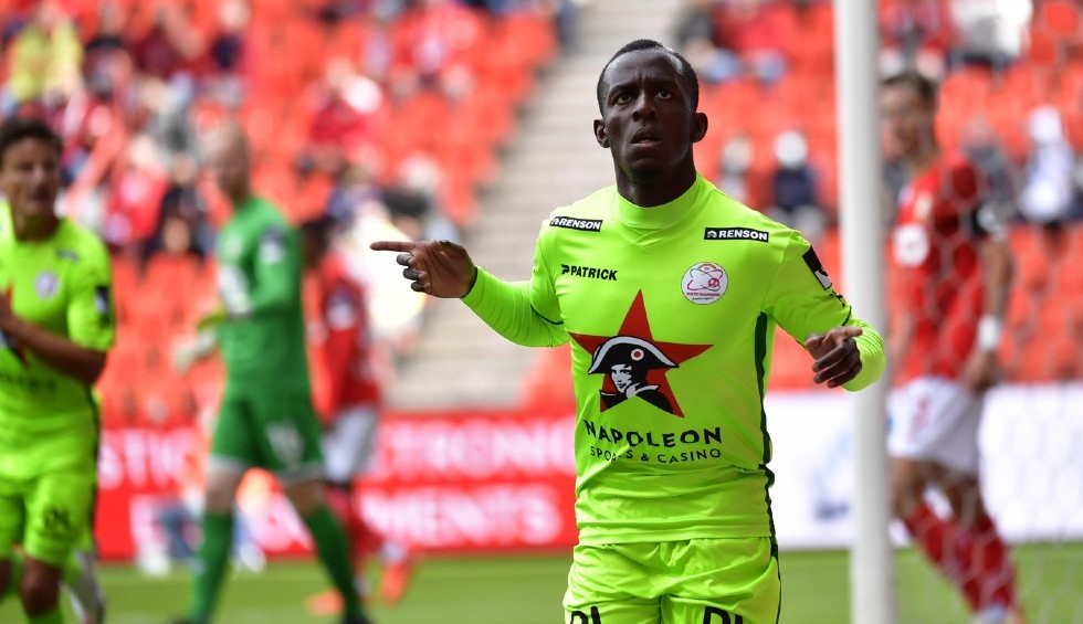 A generic square placeholder image with rounded corners in a figure.