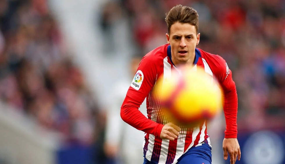 A generic square placeholder image with rounded corners in a figure.