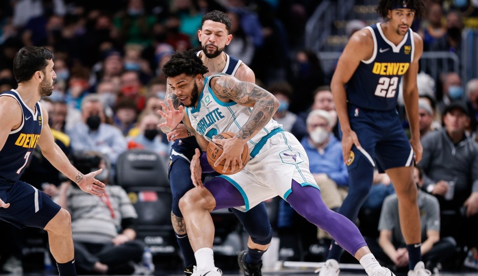 A generic square placeholder image with rounded corners in a figure.