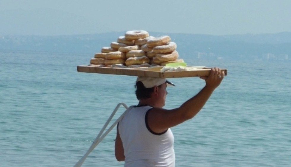 A generic square placeholder image with rounded corners in a figure.