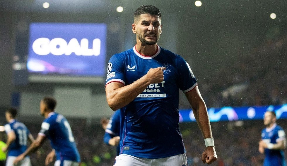 A generic square placeholder image with rounded corners in a figure.