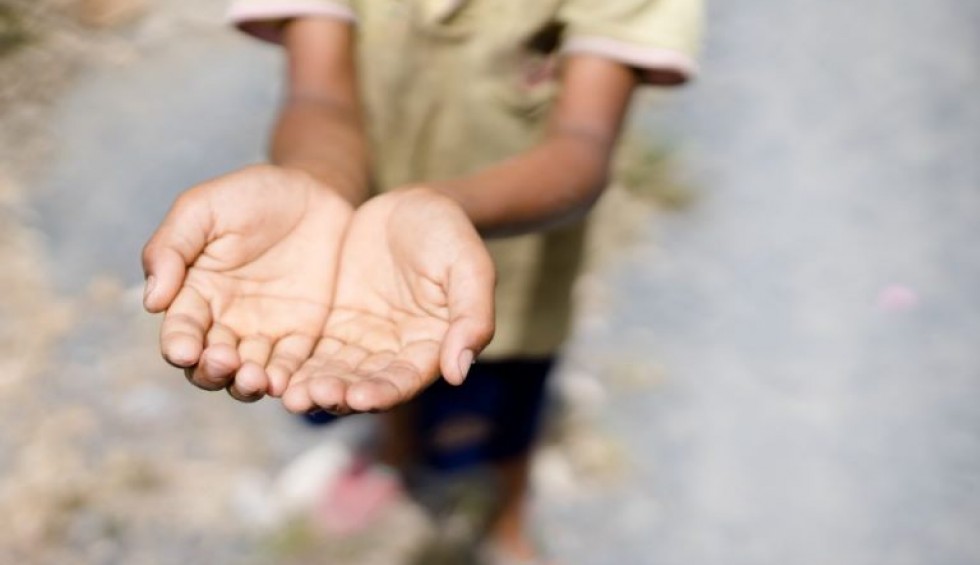 A generic square placeholder image with rounded corners in a figure.