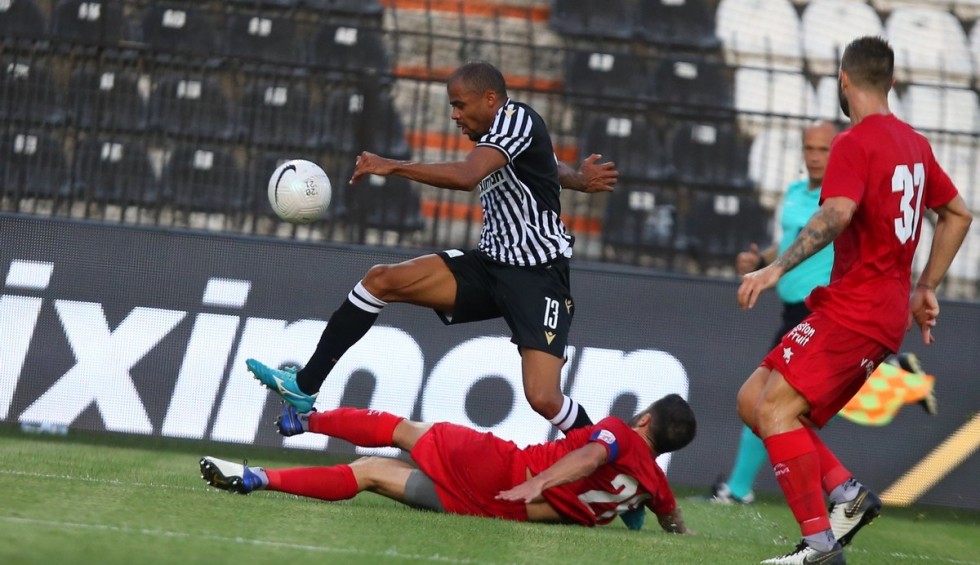 A generic square placeholder image with rounded corners in a figure.