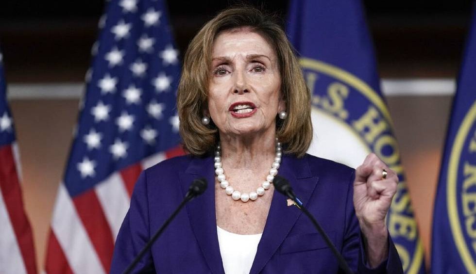 Προεόρτια για ένα Πυρηνικό Πόλεμο ή των φρονίμων τα παιδιά πριν πεινάσουν μαγειρεύουν;