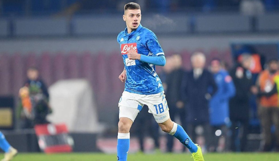 A generic square placeholder image with rounded corners in a figure.