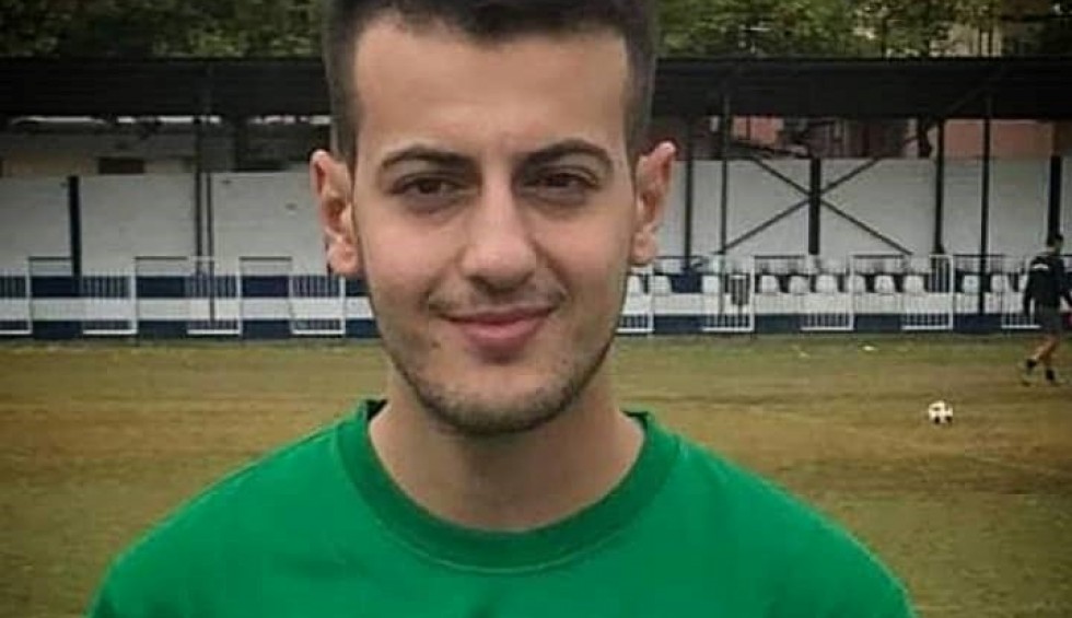 A generic square placeholder image with rounded corners in a figure.