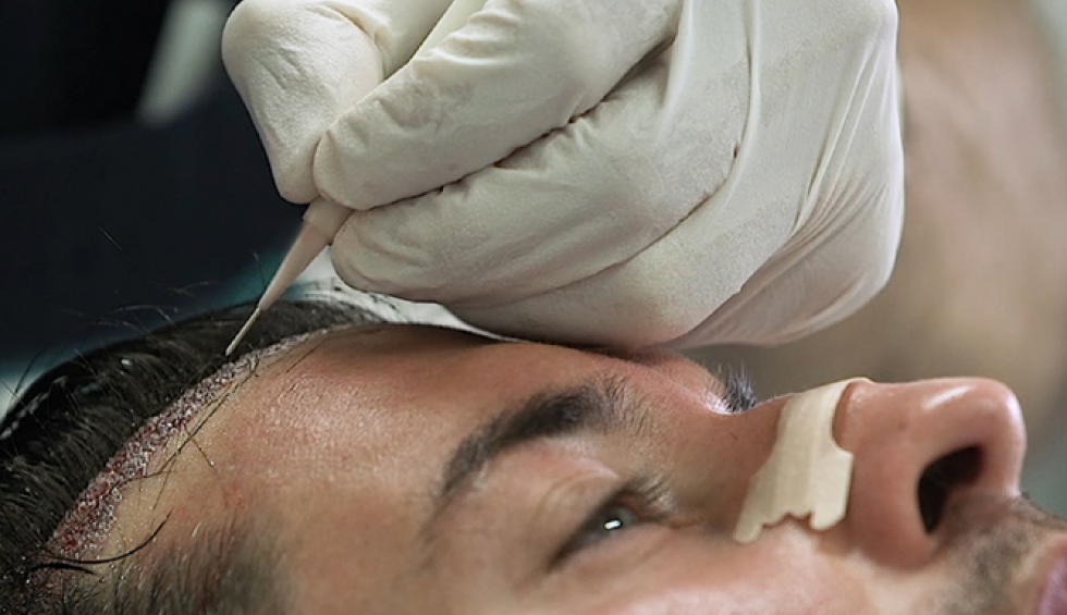 A generic square placeholder image with rounded corners in a figure.