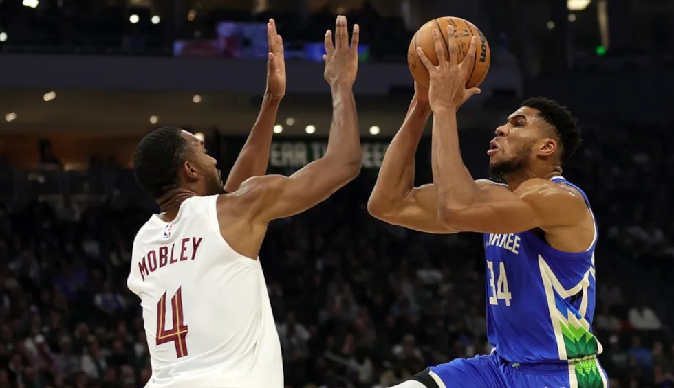 A generic square placeholder image with rounded corners in a figure.