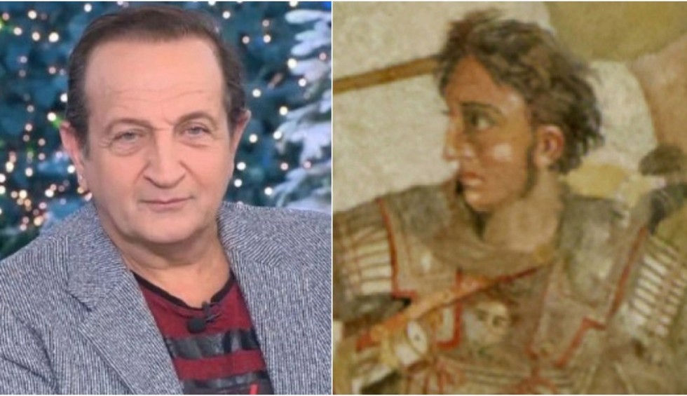 A generic square placeholder image with rounded corners in a figure.